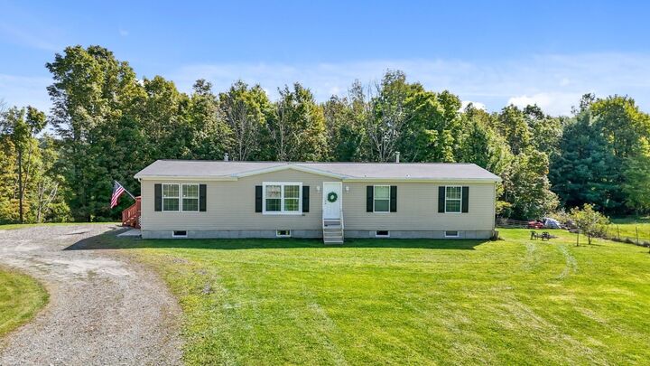 Property Photo:  1000 Russell Road  NY 13811 