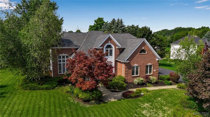 Property Photo:  20 Caroline Lane  NY 14059 
