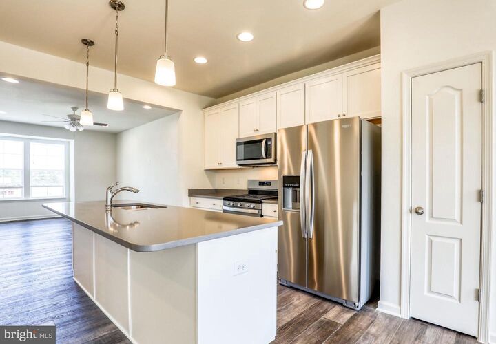 Property Photo:  102 Metcalf Terrace  VA 22602 