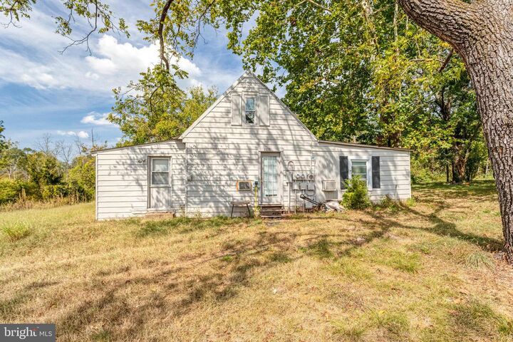 Property Photo:  6796 Fayette Street  VA 20169 