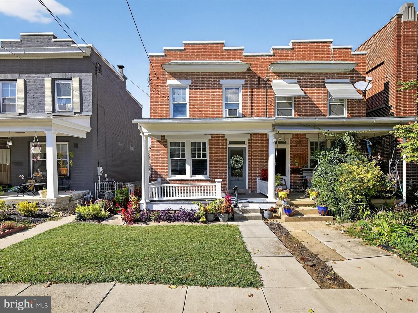 Property Photo:  413 E Ross Street  PA 17602 