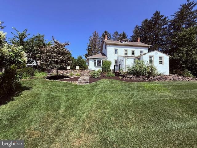 Property Photo:  2429 April Drive  PA 18929 