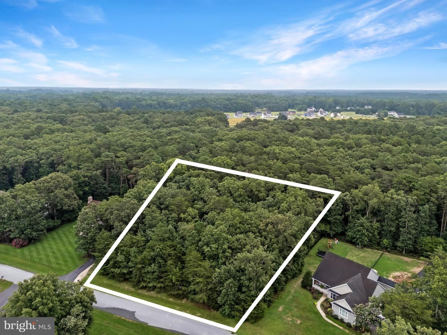 Property Photo:  18088 White Oak Drive  DE 19968 