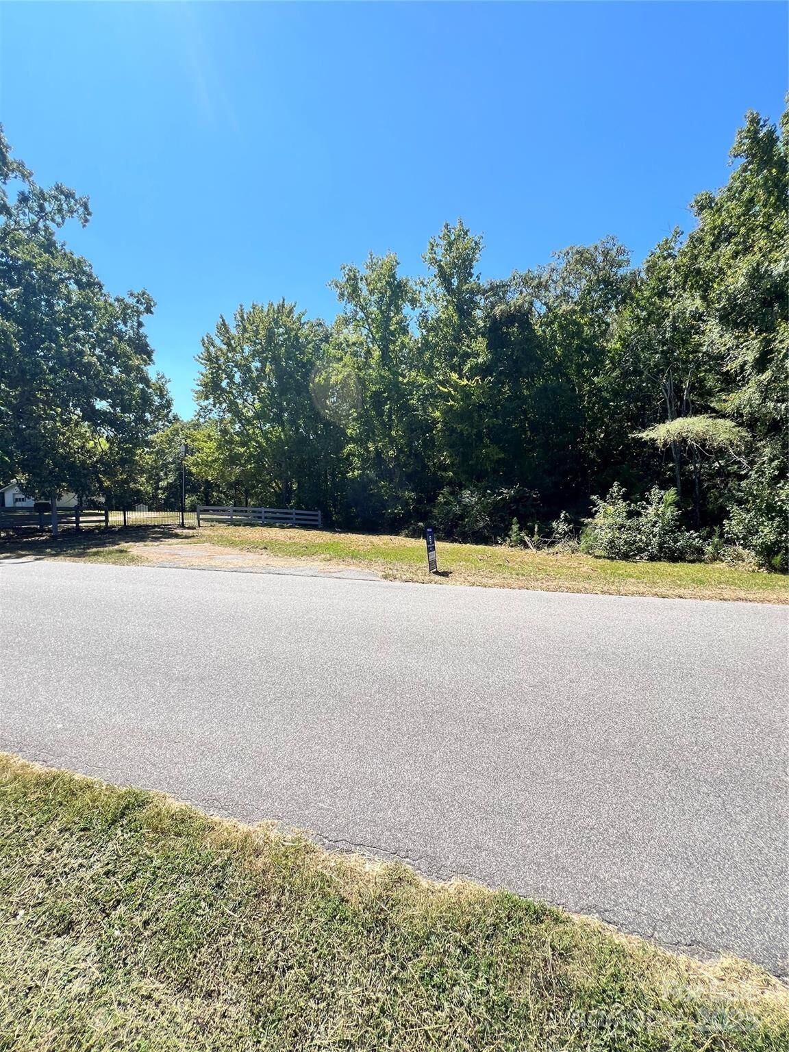 Property Photo:  240 Niven Road  SC 29720 