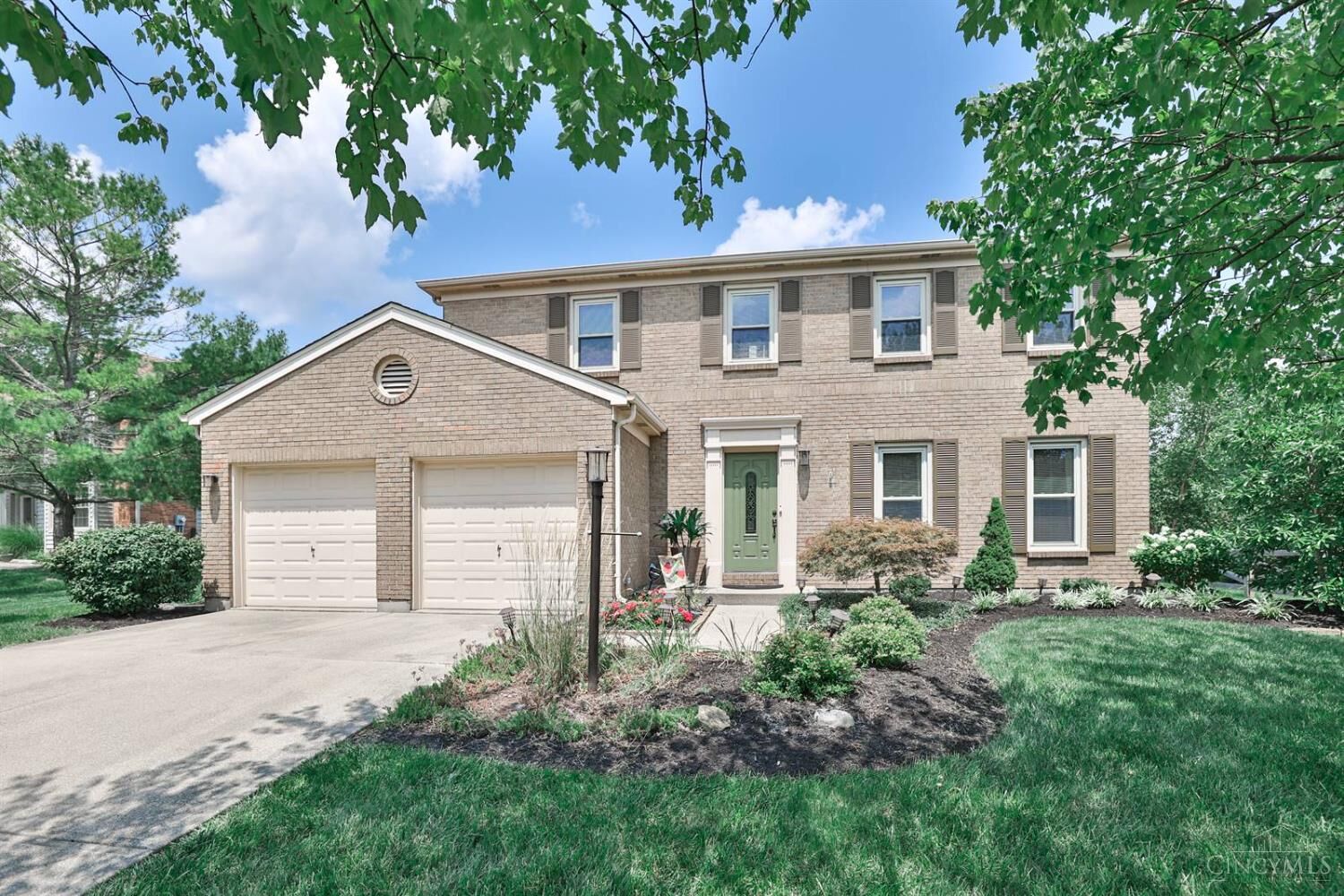 Property Photo: 6094 Sugartree Court OH 45011