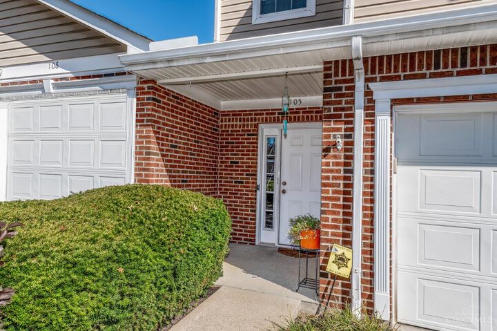 Property Photo: 1236 Arapaho Lane OH 45244