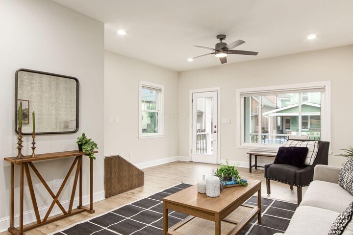 Property Photo:  1374 S 5th Street  OH 43207 