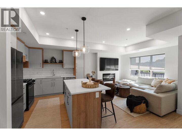 Property Photo: 1844 Qu'Appelle Boulevard 102 BC V2E 0E8