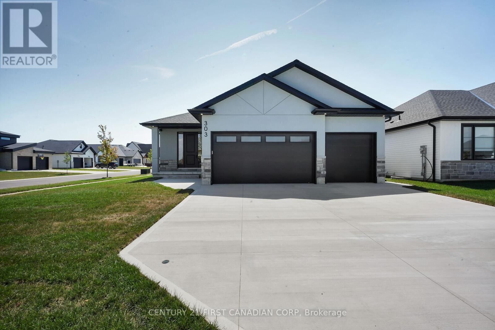 Property Photo:  303 Nancy Street  ON N0L 1J0 