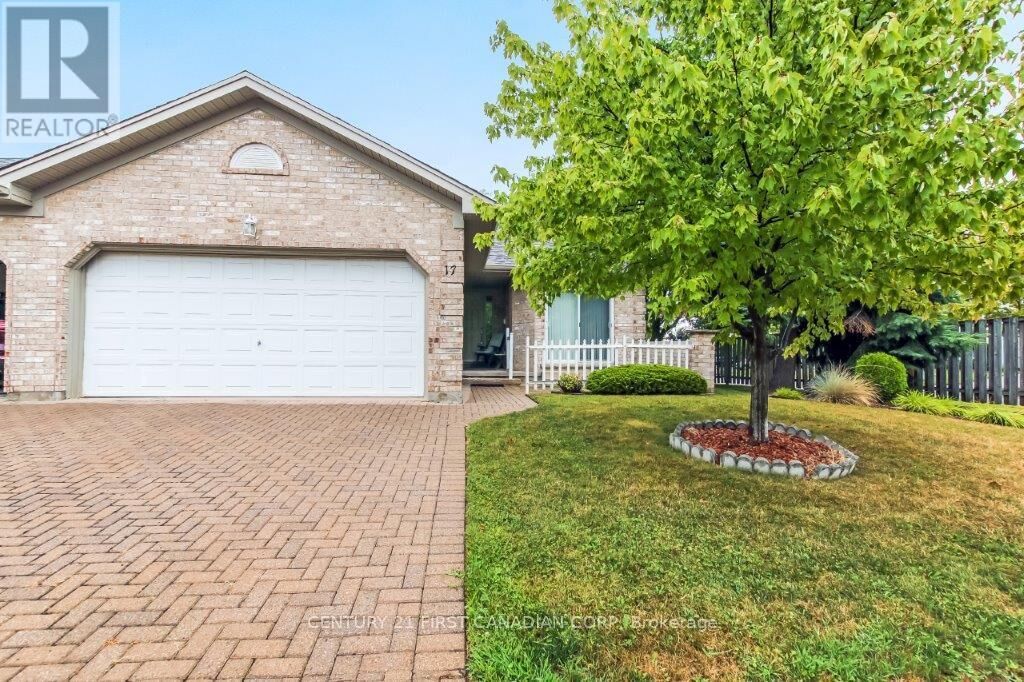 Property Photo: 825 Shelborne Street 17 ON N5Z 5B7