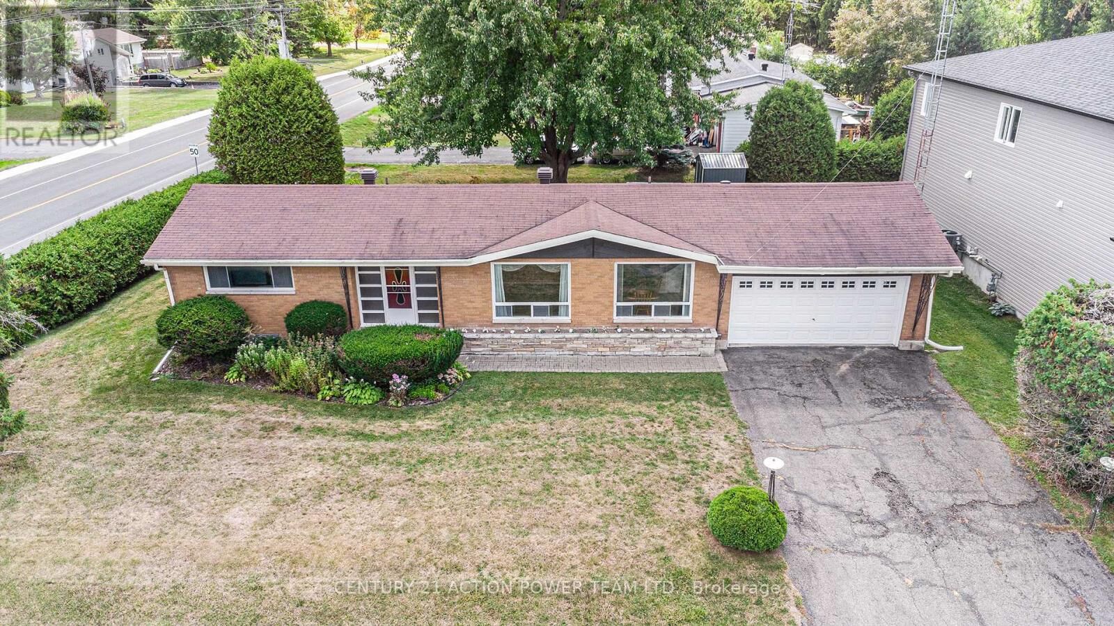 Property Photo:  2 Champagne Street  ON K0A 1R0 