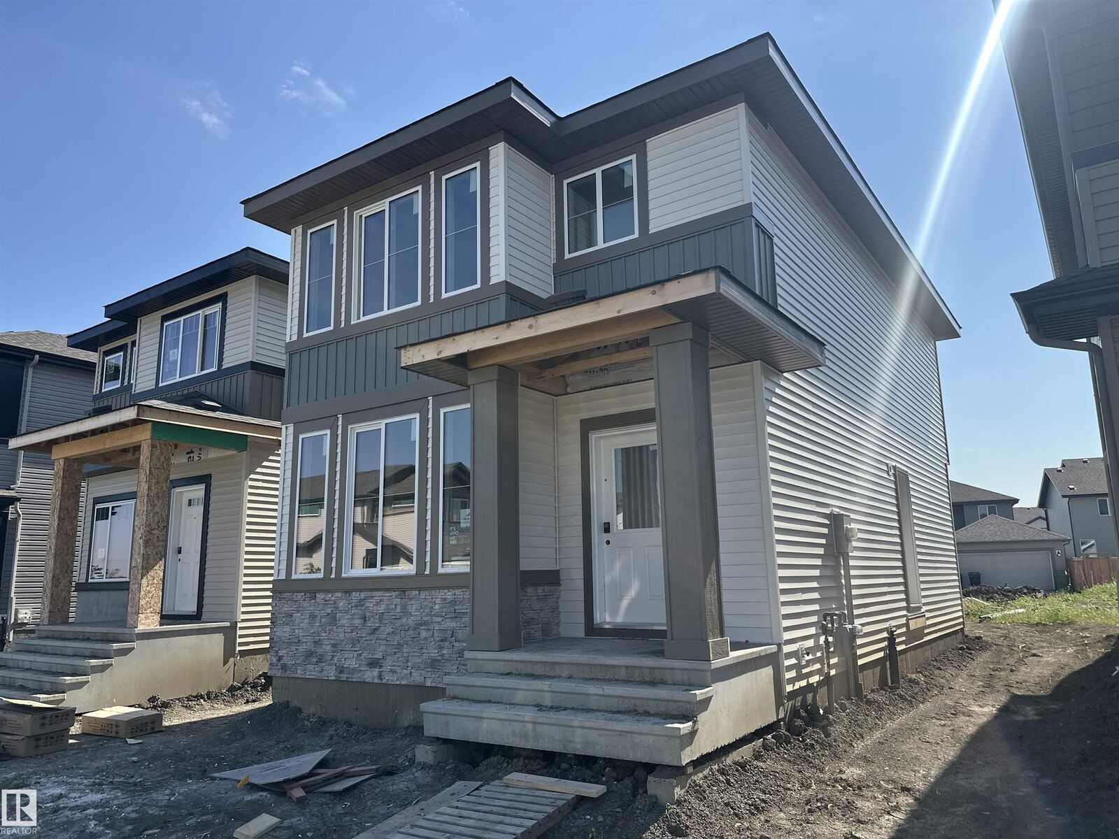 Property Photo: 51 Sereno Lane AB T8L 0Z9