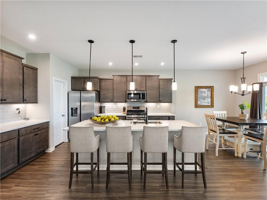 Property Photo:  627 Michigan Circle  GA 30548 