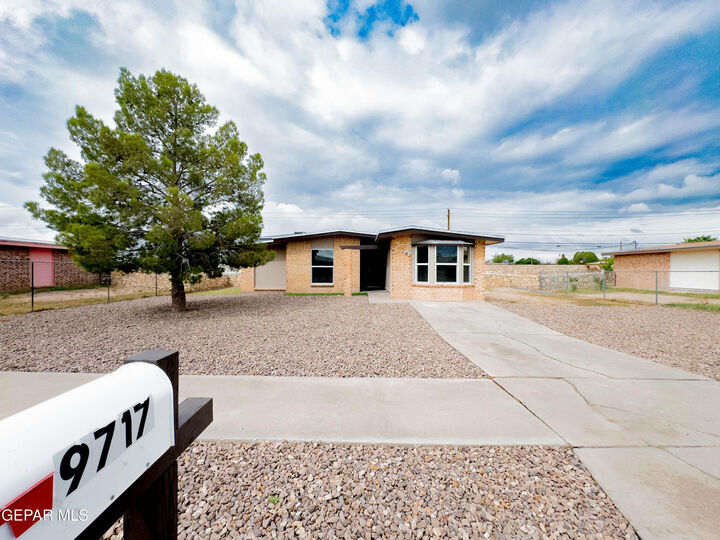 Property Photo:  9717 Gaza Drive  TX 79927 