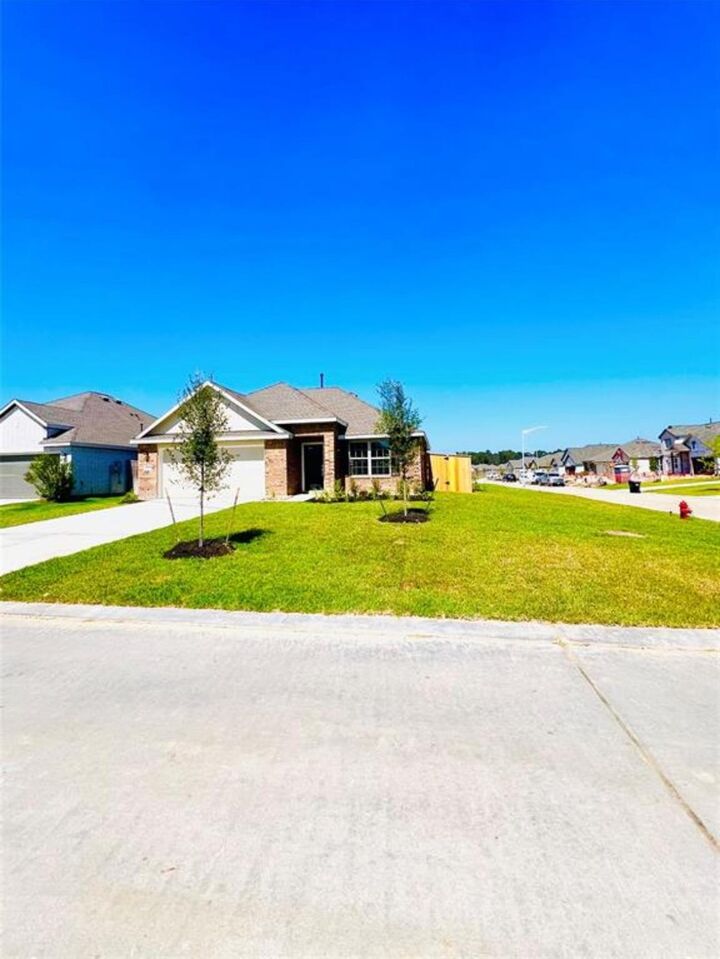 Property Photo: 22445 Mountain Pine Drive TX 77357