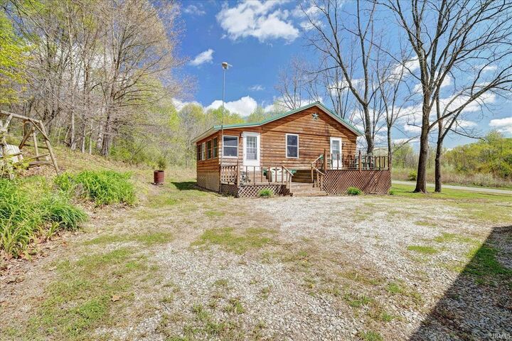 6257 E Calvertville Road  Bloomfield IN 47424 photo