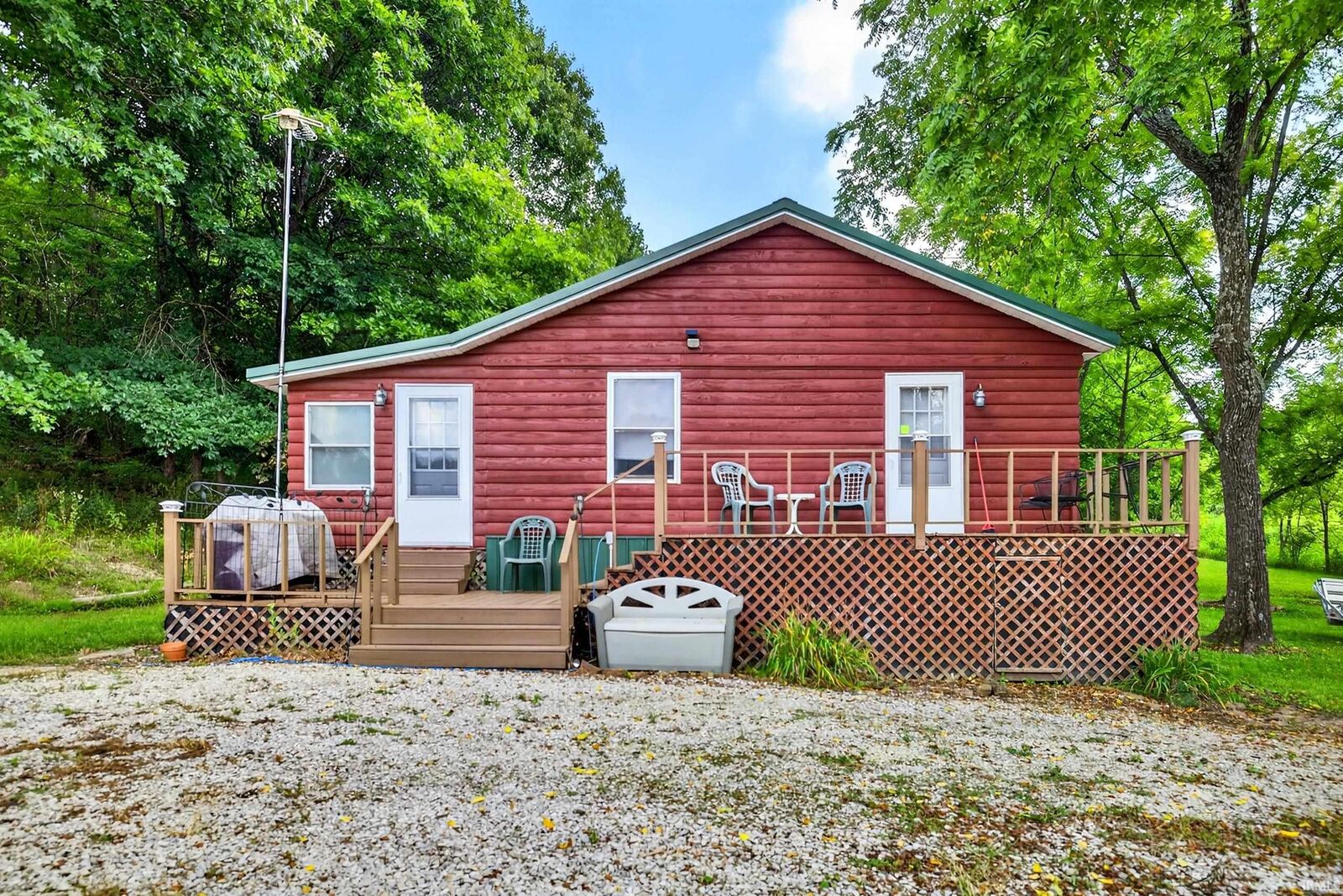 Property Photo: 6257 E Calvertville Road IN 47424