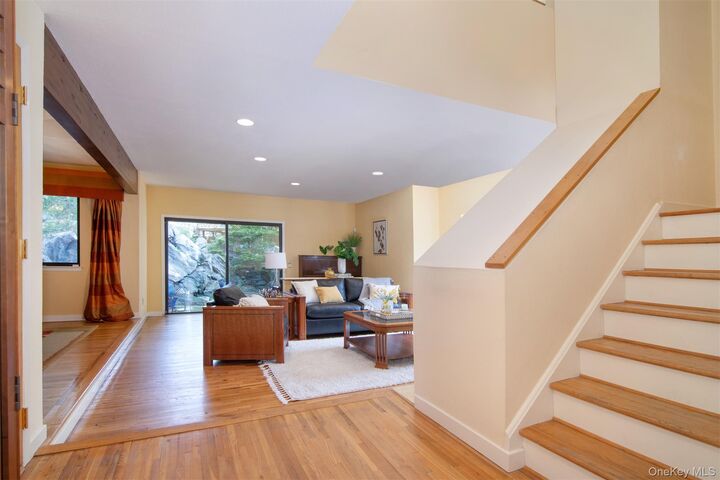 Property Photo:  272 Birch Lane  NY 10533 