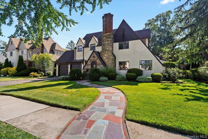 247 Hollywood Avenue  Tuckahoe NY 10707 photo