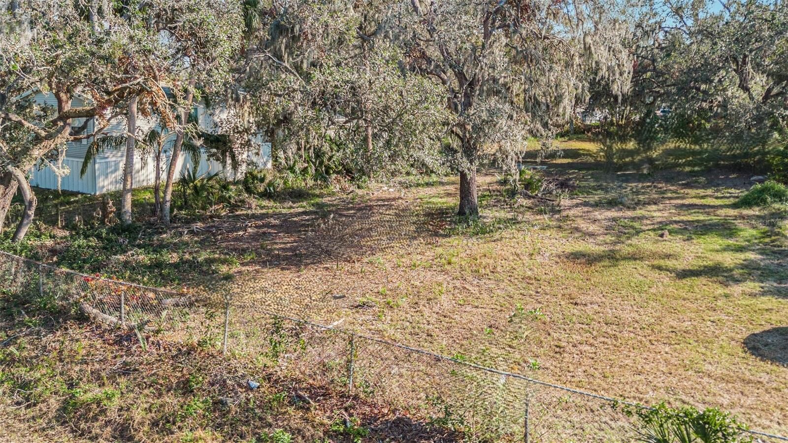 Property Photo: 0 Palm Ave FL 33534