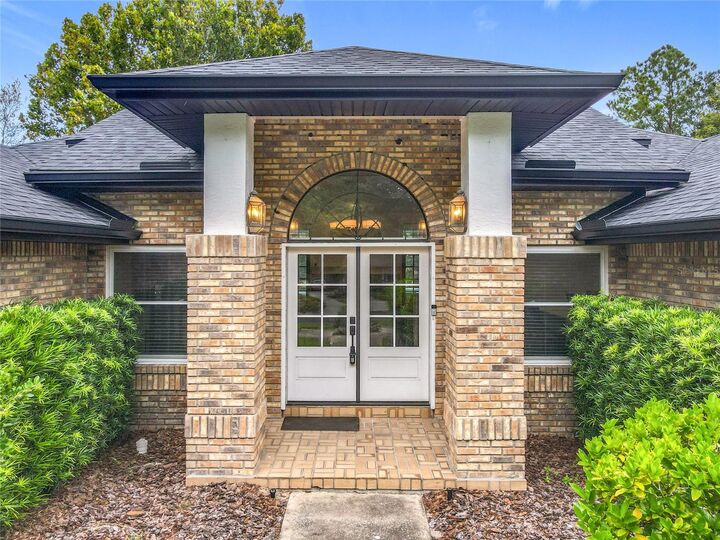Property Photo: 707 Conesus Lane FL 32708