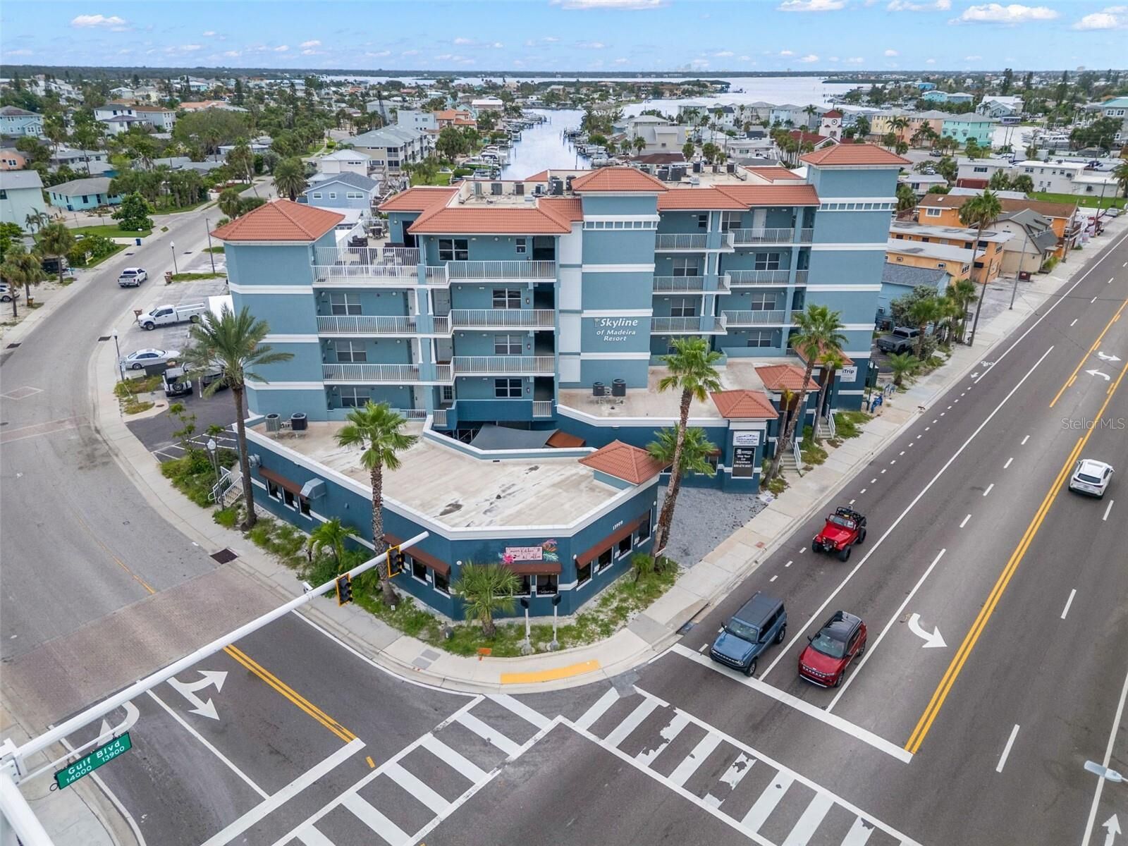 Property Photo:  13999 Gulf Boulevard 304  FL 33708 