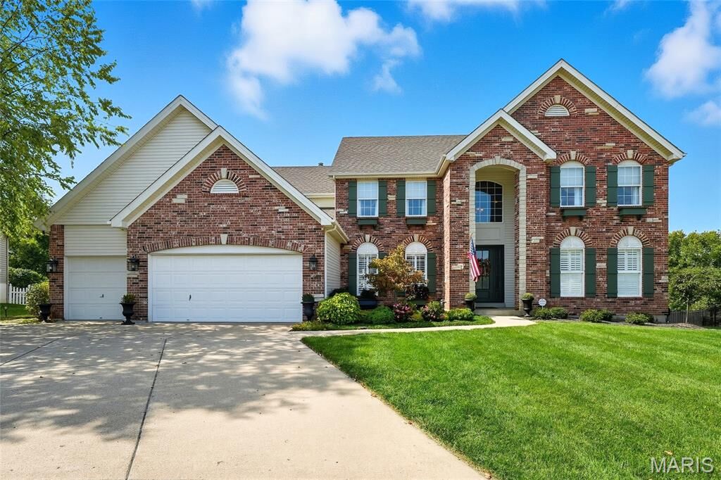 Property Photo: 2415 Flowerdale Court MO 63025