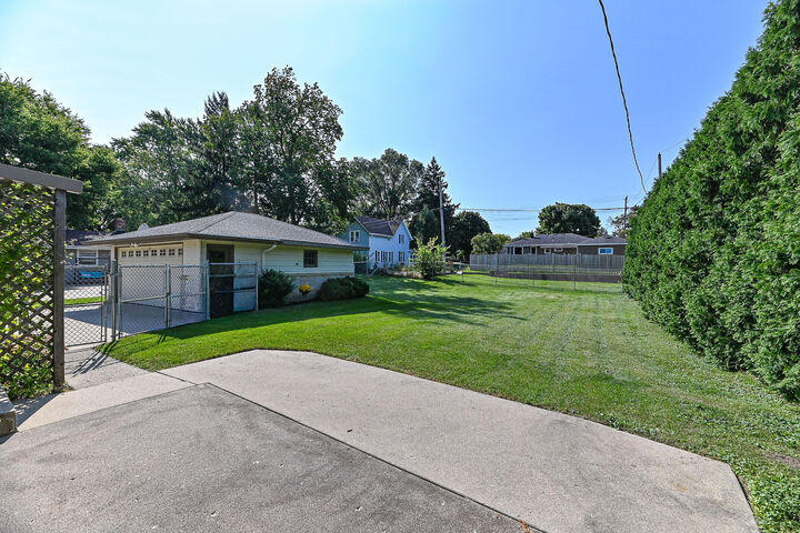 Property Photo: 1245 W Bel Ayr Dr WI 53188