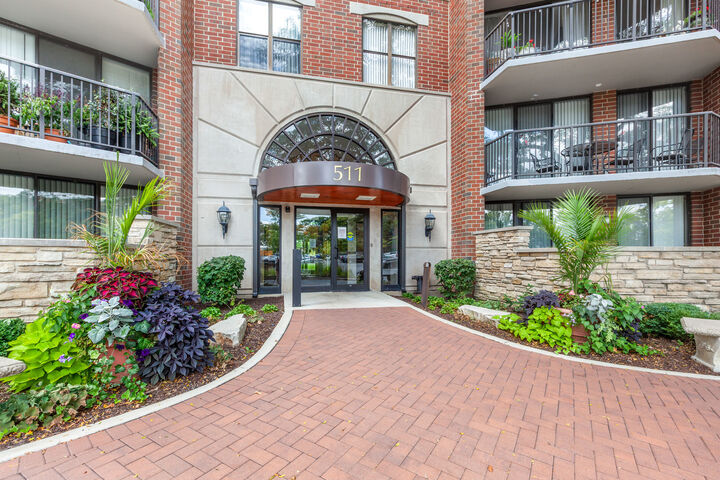 Property Photo:  511 Aurora Avenue 104  IL 60540 