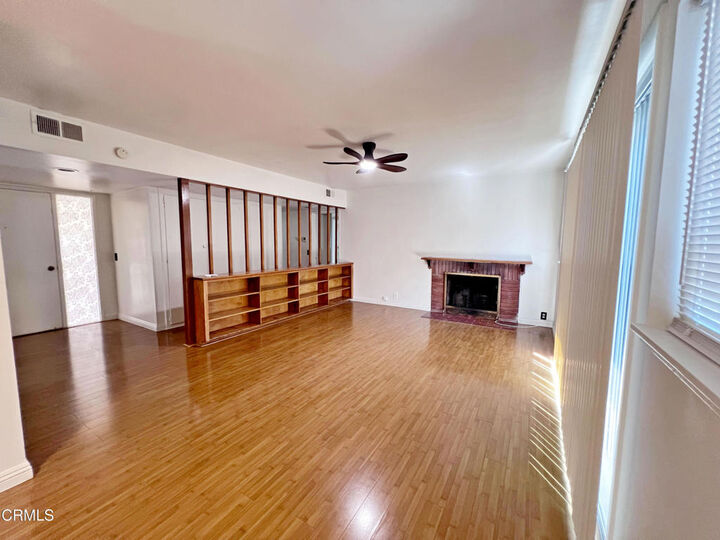 Property Photo:  424 E Winnie Way  CA 91006 