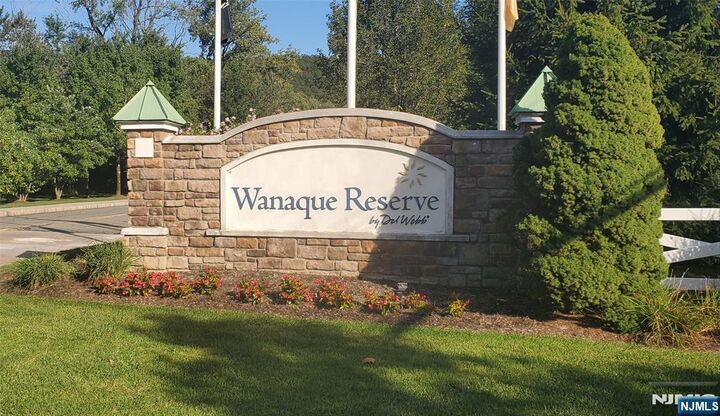 7414 Warrens Way Deeded Parking  Wanaque NJ 07465 photo