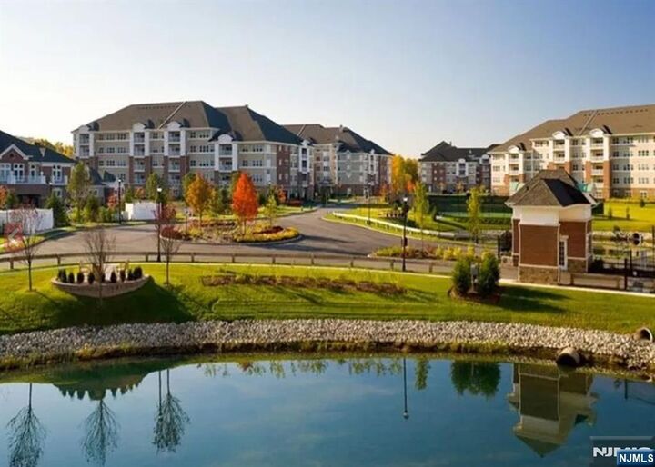 7414 Warrens Way Deeded Parking  Wanaque NJ 07465 photo