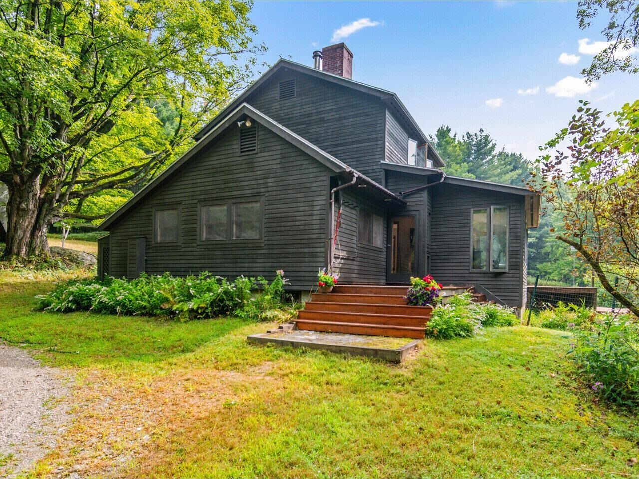 Property Photo: 82 White Lane VT 05443