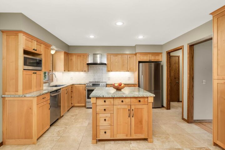 Property Photo:  878 Lakewood Hills Road S  MN 55123 