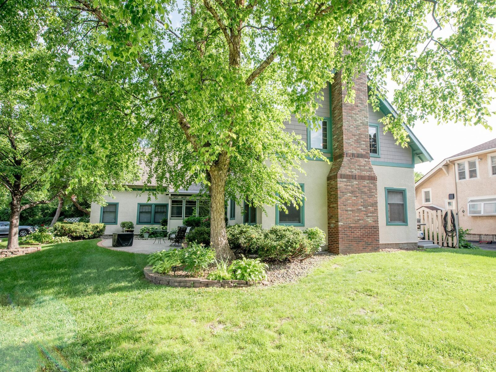 Property Photo:  1407 Midway Parkway  MN 55108 