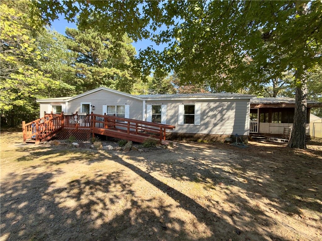 Property Photo:  747 Cr 4501  AR 72854 