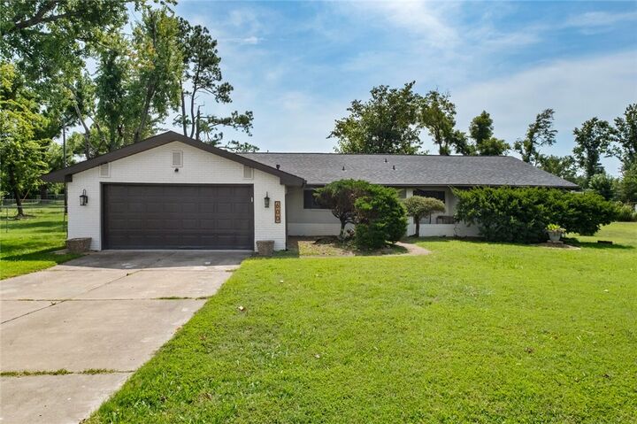600 S Scott Circle  Rogers AR 72758 photo