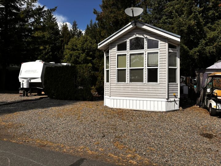 Photo de la propriété: 3980 Squilax-Anglemont Road 291 BC V0E 1M5