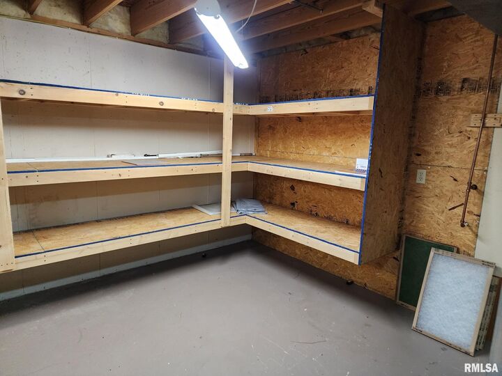 Property Photo:  9575 County Road 410  MO 63401