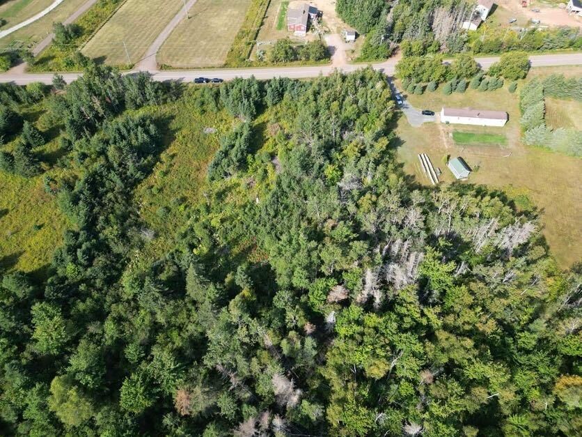 Photo de la propriété:  Acreage Blooming Point Road  PE C0A 1T0 