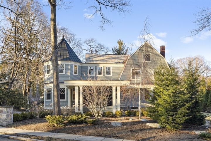 Property Photo:  222 Prince St  MA 02465 