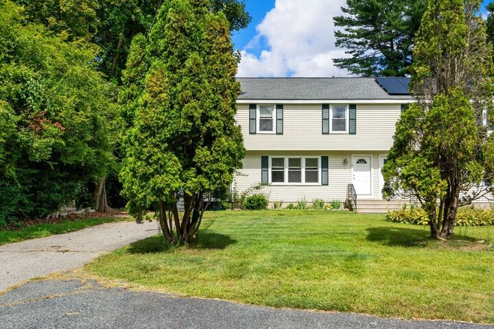 Property Photo:  9 Webster St 9  MA 01516 