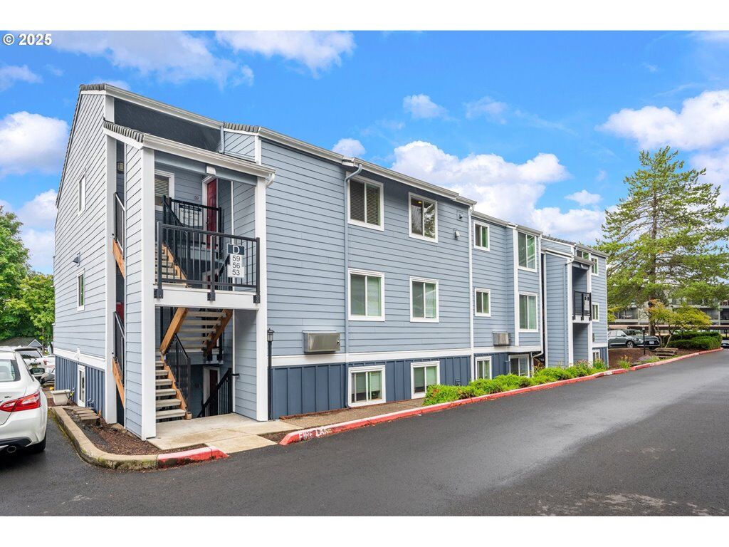Property Photo: 47 Eagle Crest Dr 59 OR 97035