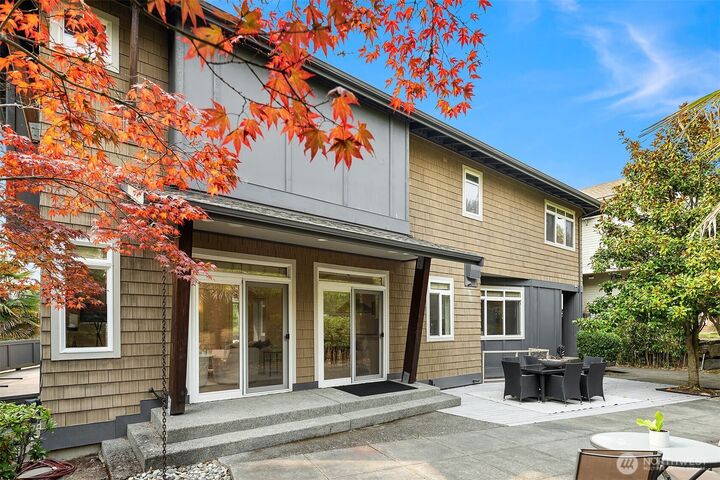Property Photo: 2246 81st Avenue SE WA 98040