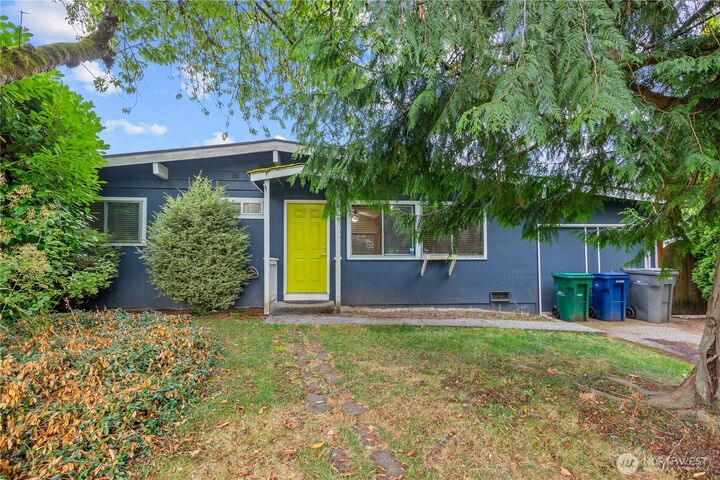 14009  91st Place NE  Kirkland WA 98034 photo