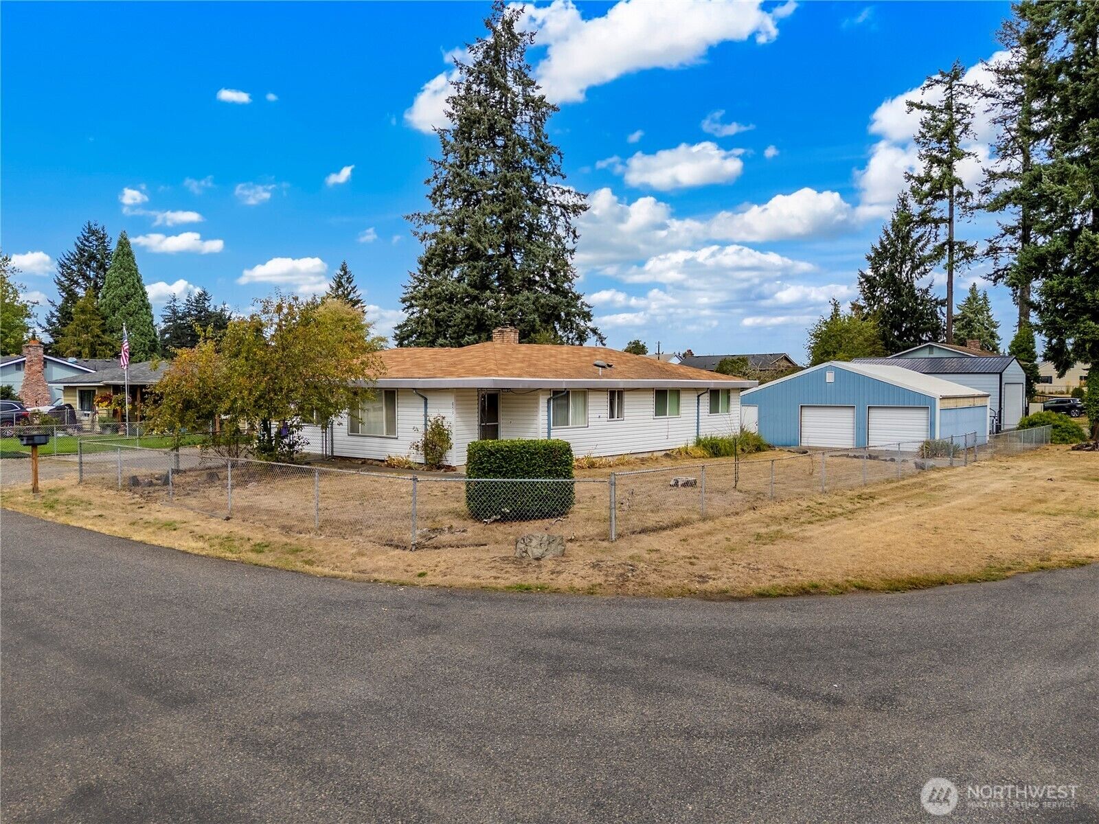 Property Photo: 853 141st Street S WA 98444