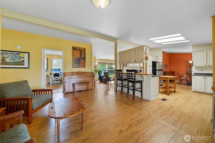 Property Photo:  7082  Stateline Road  WA 99360 