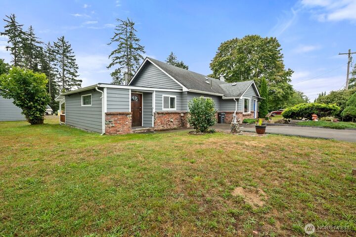 Property Photo:  32  Atlantic Avenue  WA 98520 