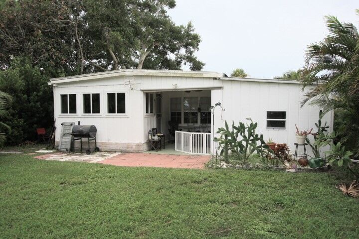 1082 Parkway Lane  Barefoot Bay FL 32976 photo