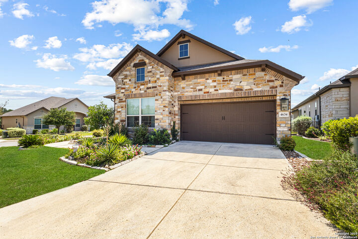 Property Photo: 4634 Makayla Cross TX 78261